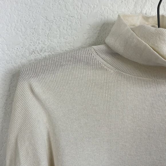 Wilfred Rebecca Cropped Turtleneck Sweater Pouf Sleeve Cropped - Picture 5 of 10